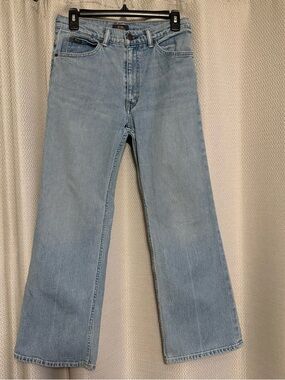Ralph Lauren Polo Women’s Light Denim Laight Cropped Flare Jeans Size 27